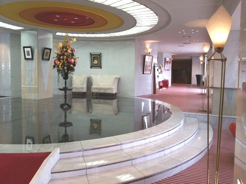 فندق كينج أمباسادور كوماجايا كوماغايا المظهر الخارجي الصورة